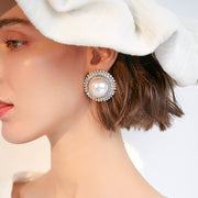 Round ball small and simple temperament earrings personality wild earrings pearl earrings