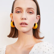 Temperament retro exaggerated acrylic earrings C-shaped semicircle personalized earrings earrings fashion all-match earrings